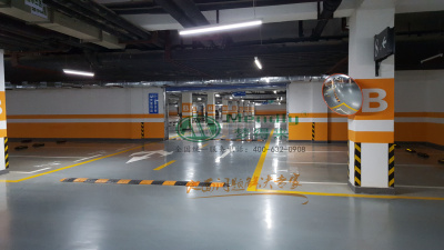 银滩雅苑 大通环氧自流平地坪